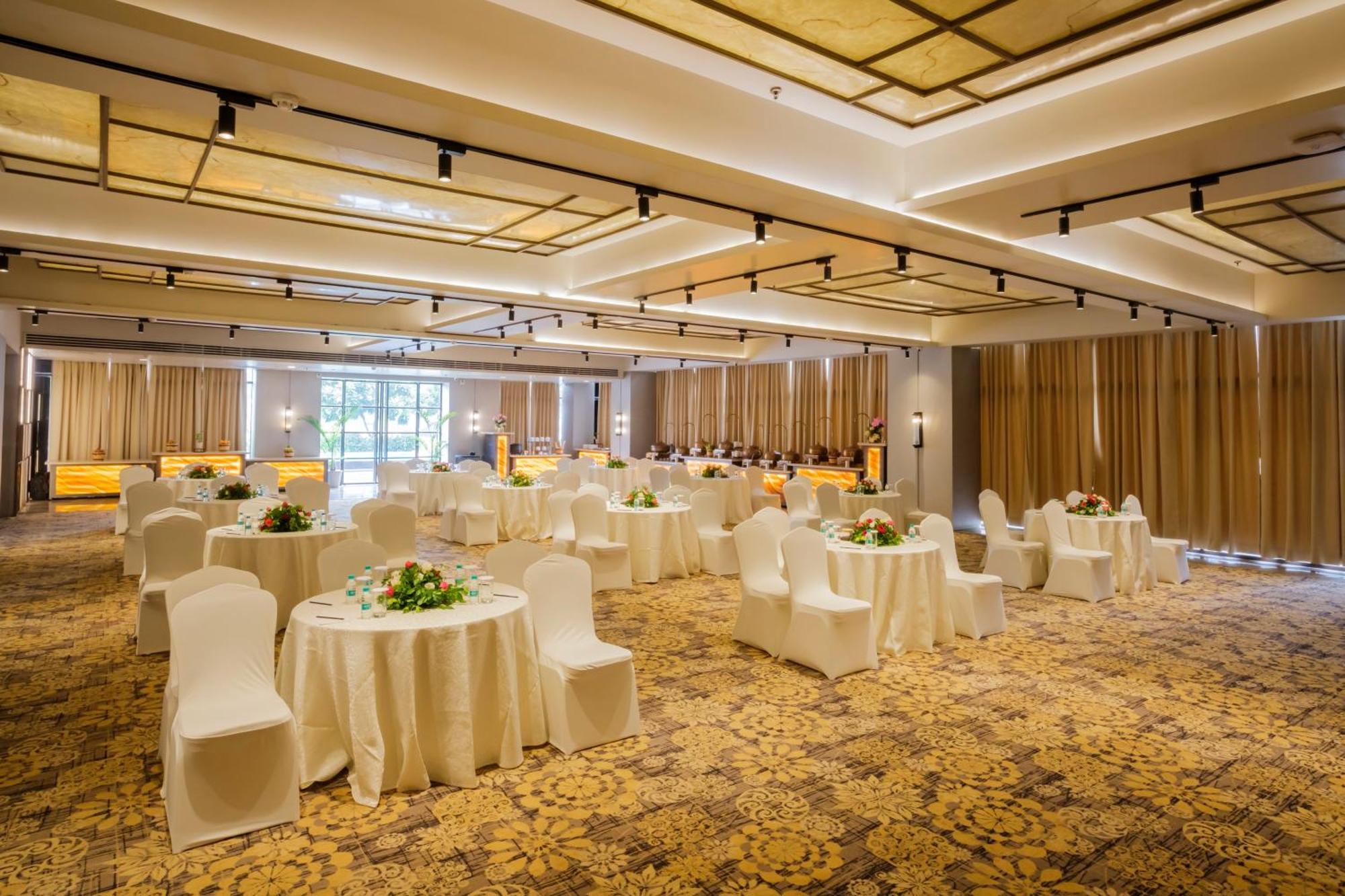 Udman Hotel Greater Noida Dış mekan fotoğraf