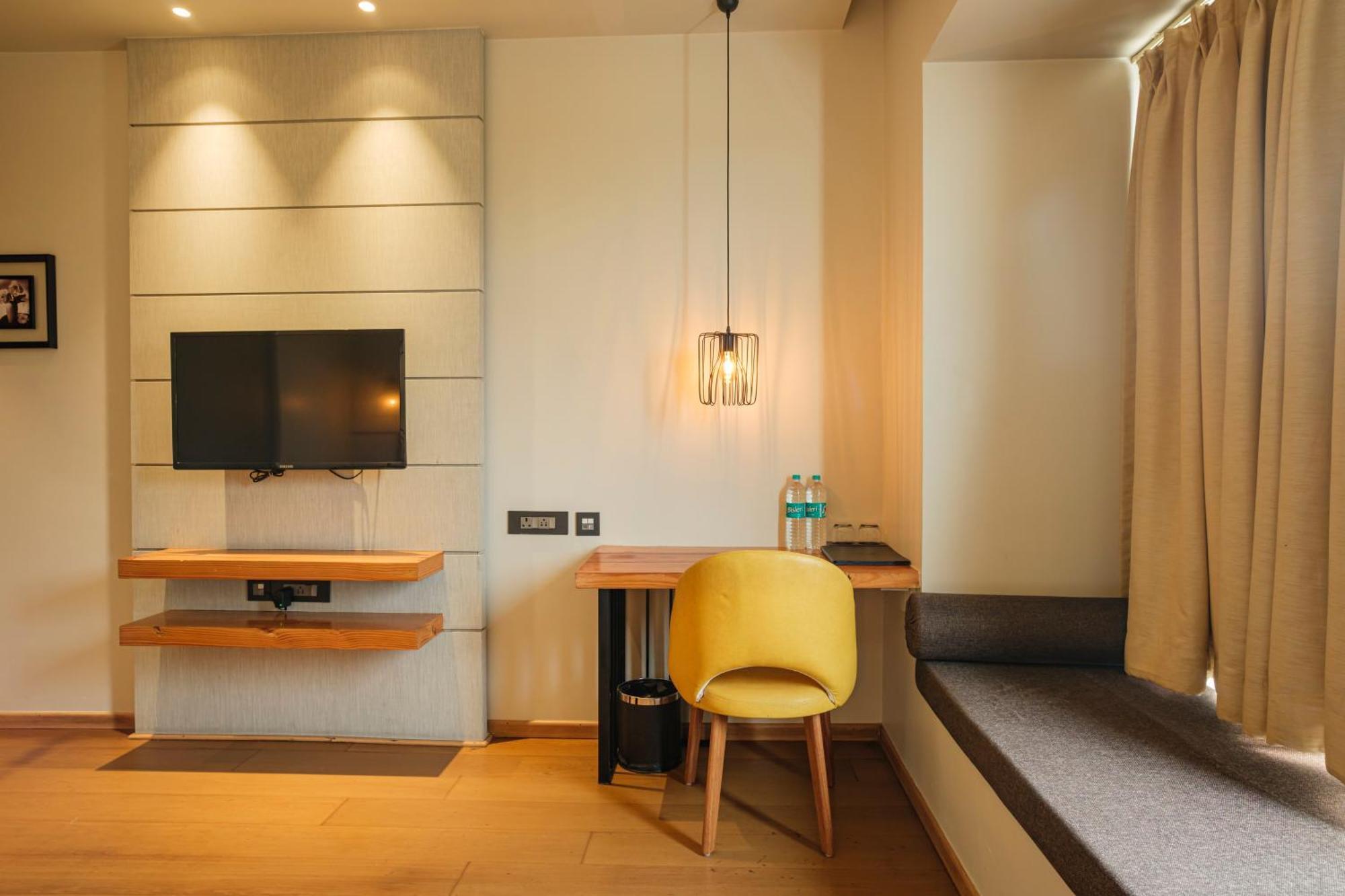 Udman Hotel Greater Noida Dış mekan fotoğraf